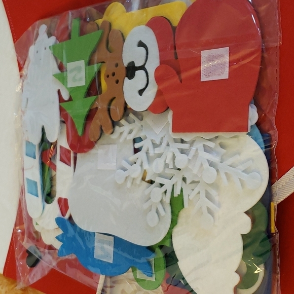 Outgeek DIY Christmas Tree Skirt Kit: 41 inch 3D Round Large Soft Felt - Picture 5 of 7